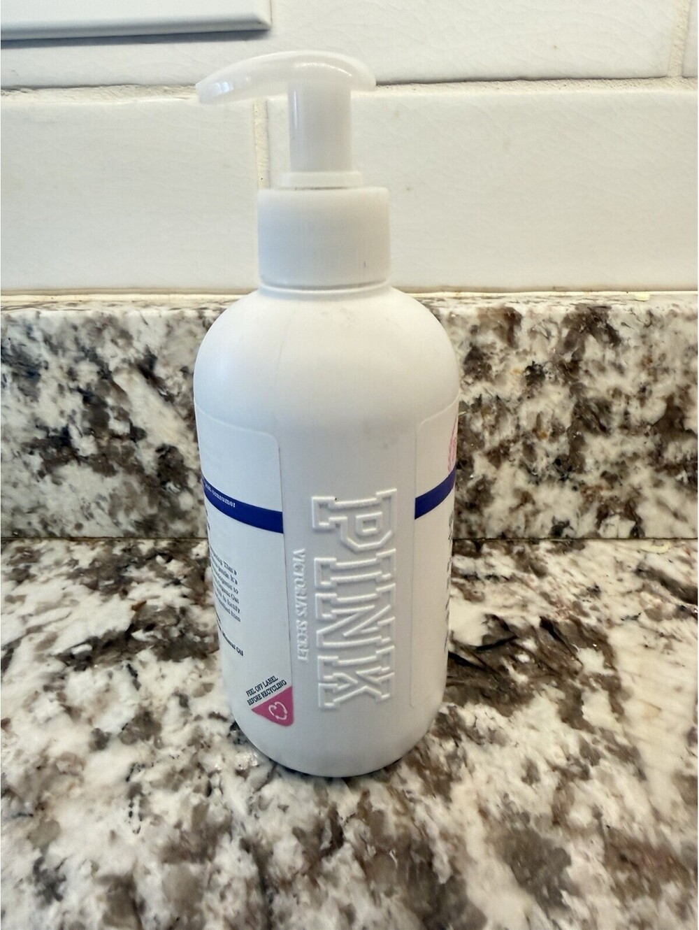 VICTORIA'S SECRET PINK Soothing BODY LOTION Vintage Shea Butter